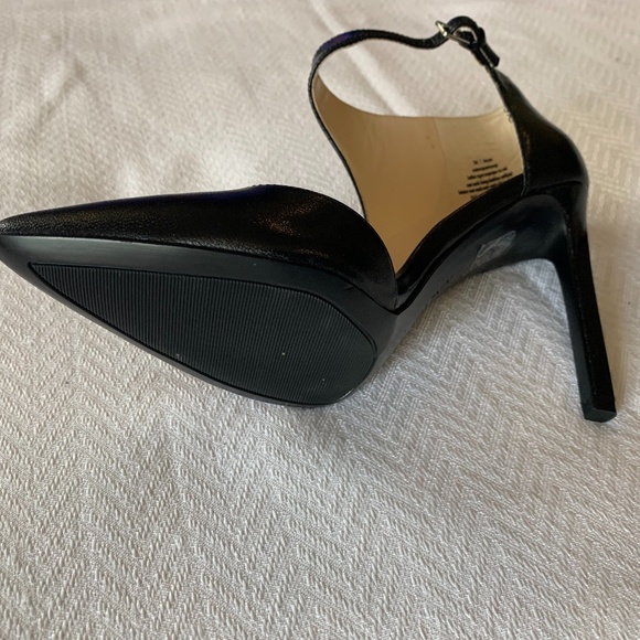 *Sold* Nine West High Heels, Black - Picture 9 of 10